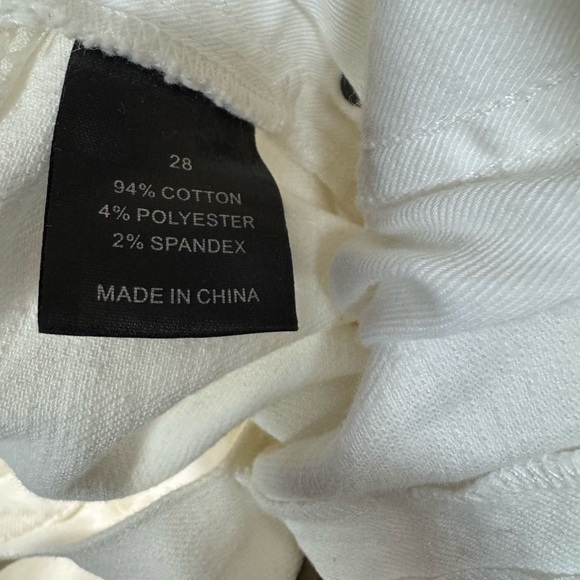 Johnny Was Pashmina White Eyelet Jeans Sz 28 - Picture 6 of 6